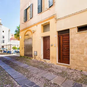 P.umberto Old Town , Alghero Italia